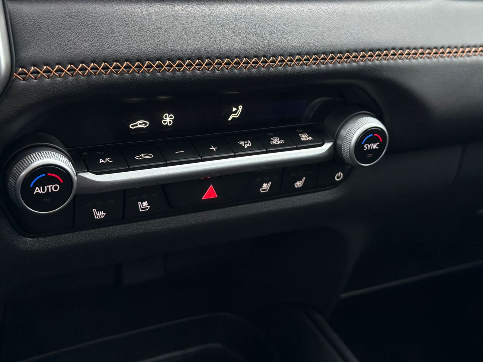 2026 Mazda Mazda CX-50 Hybrid Premium AWD