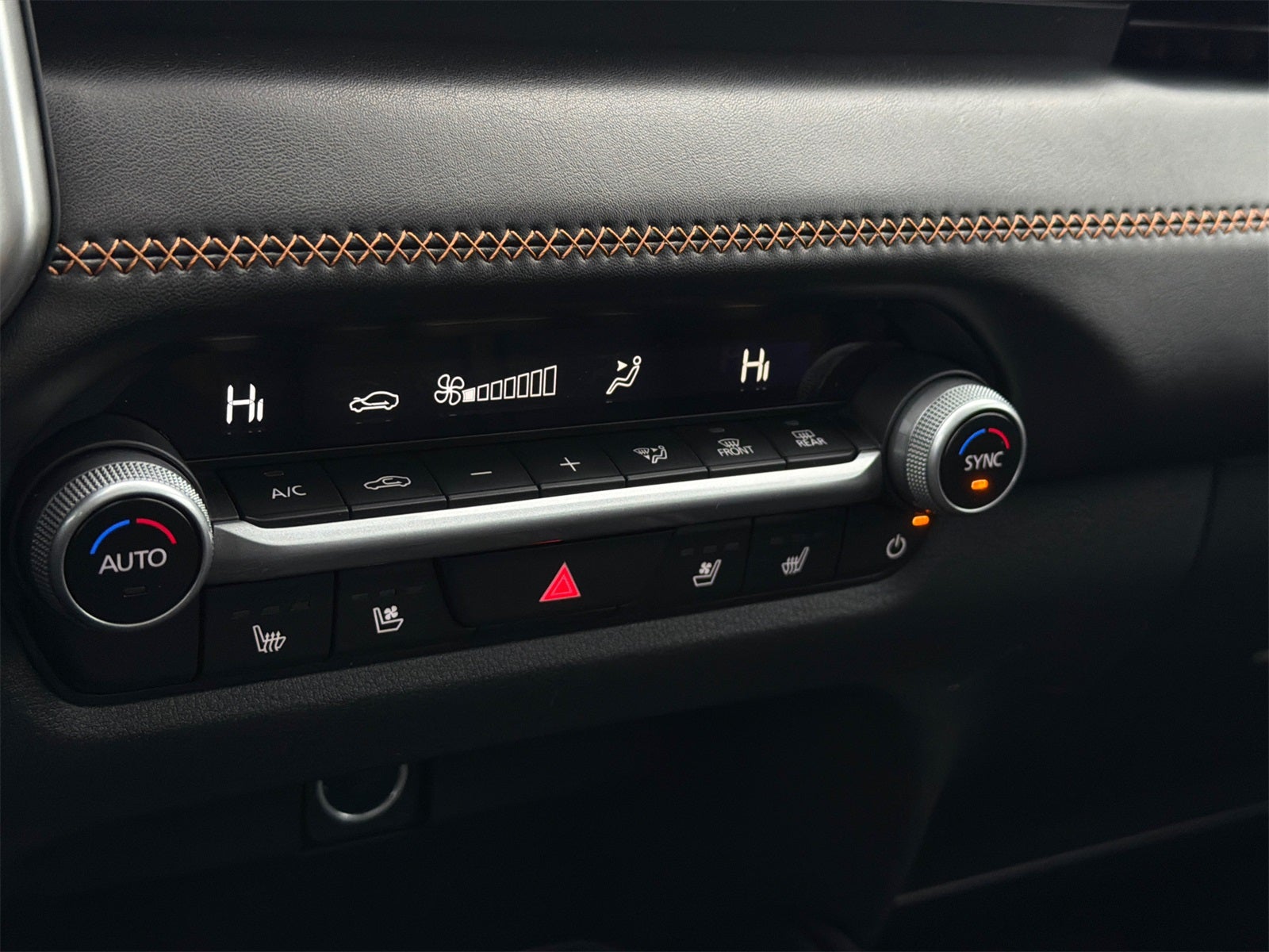 2026 Mazda Mazda CX-50 Hybrid Premium AWD