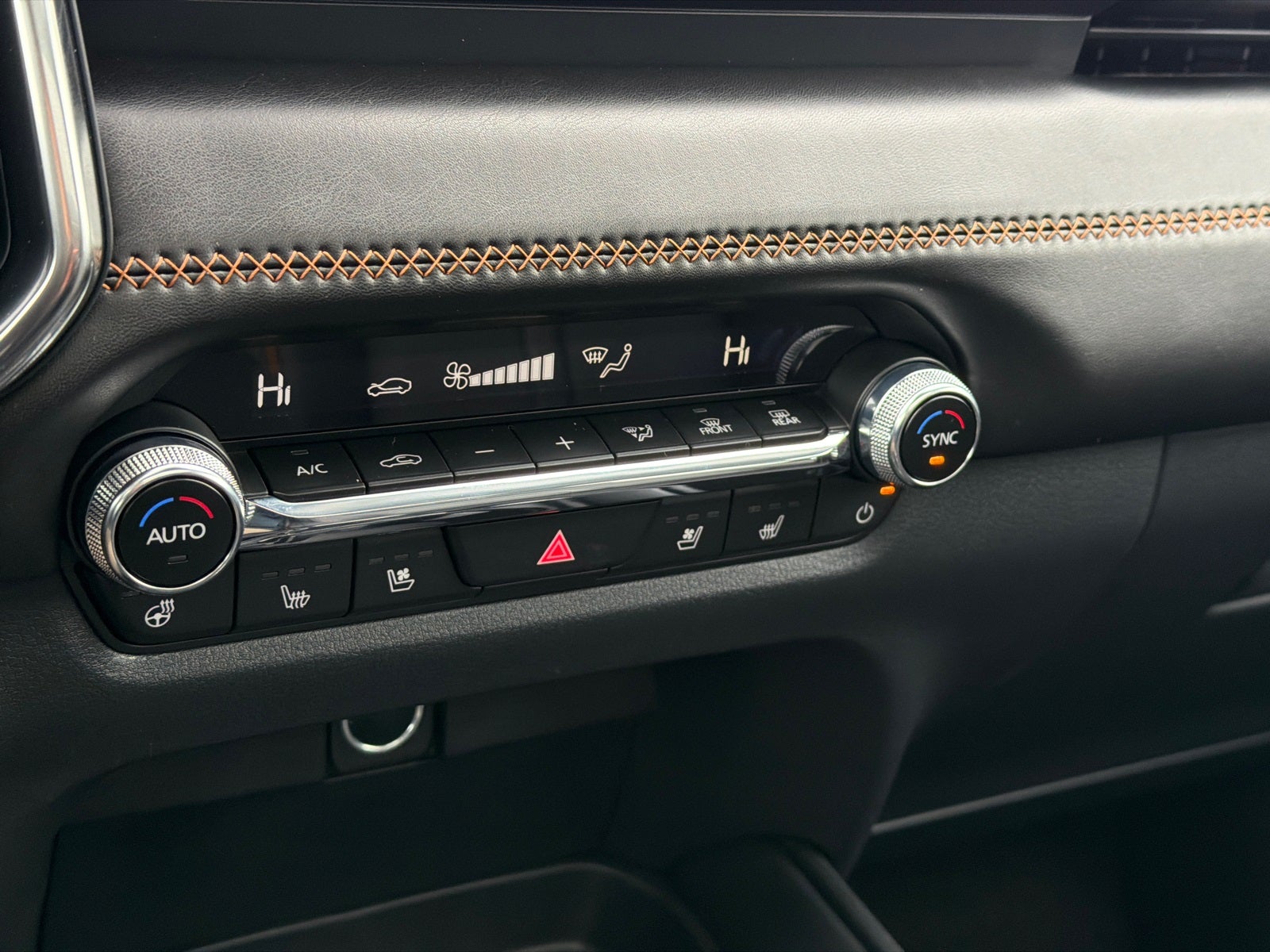 2026 Mazda Mazda CX-50 Hybrid Premium Plus AWD