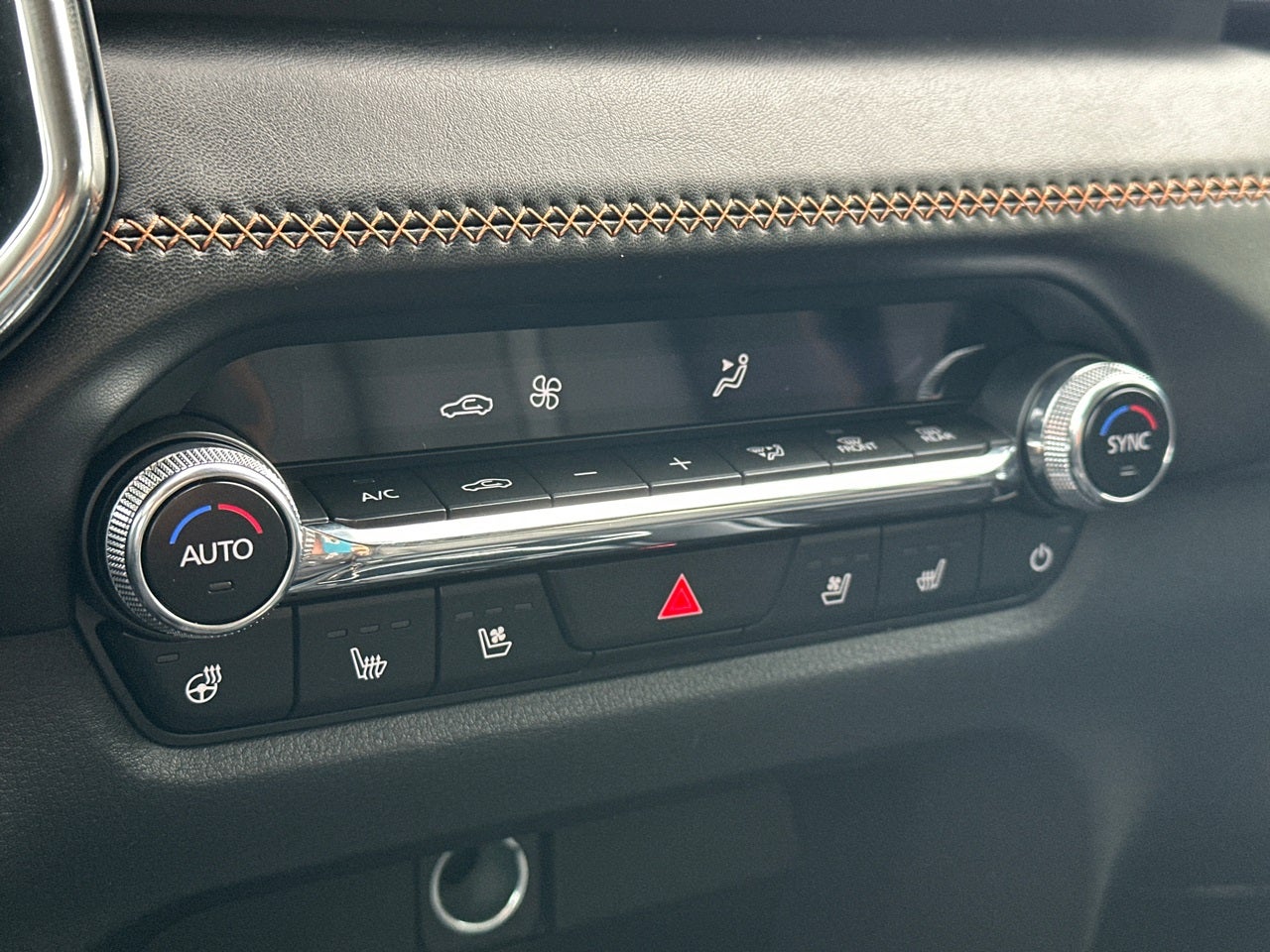 2026 Mazda Mazda CX-50 Hybrid Premium Plus AWD