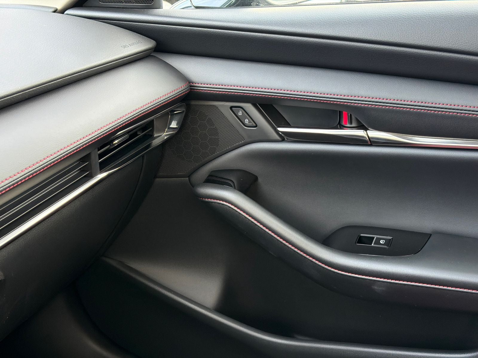 2026 Mazda Mazda3 Sedan 2.5 S Carbon Edition AWD