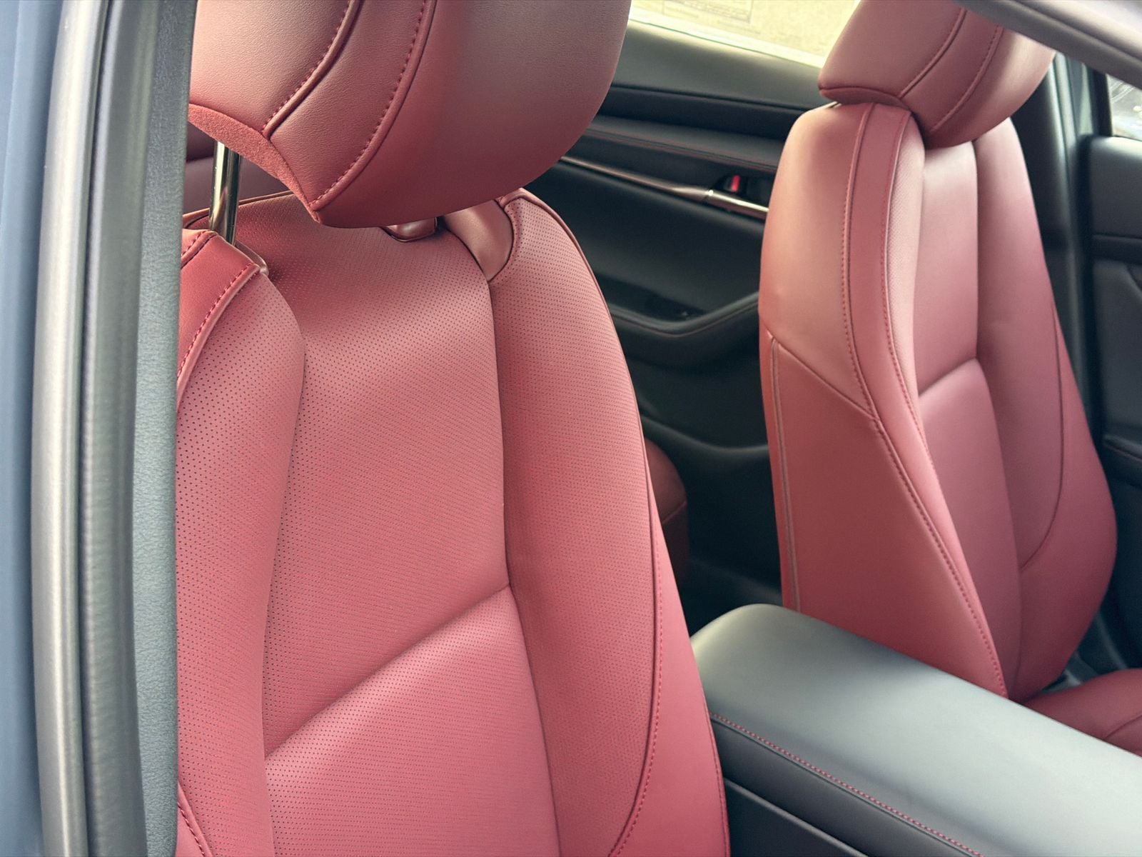 2026 Mazda Mazda3 Sedan 2.5 S Carbon Edition AWD