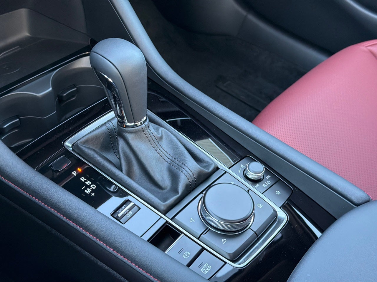 2026 Mazda Mazda3 Hatchback 2.5 S Carbon Edition AWD