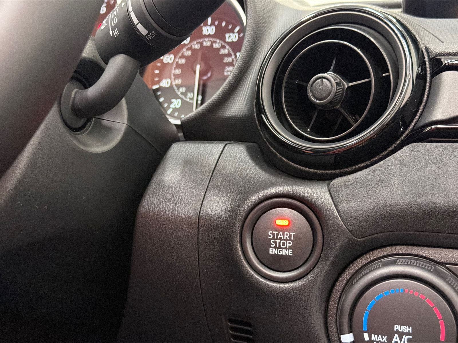 2026 Mazda Mazda MX-5 Miata Club