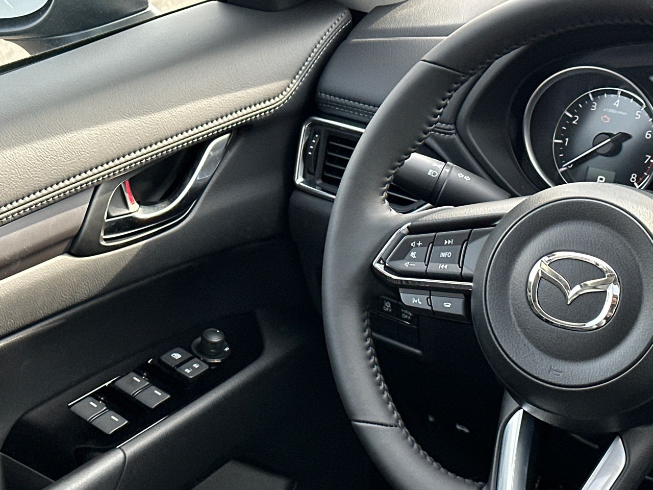 2025 Mazda Mazda CX-5 2.5 S Preferred AWD