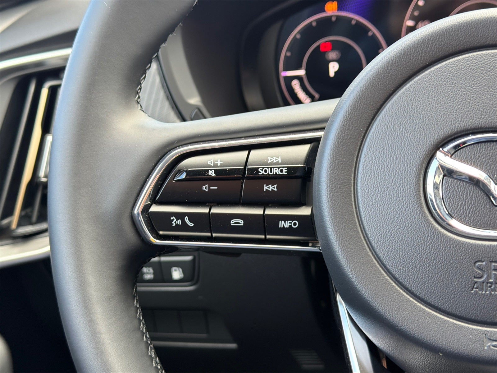 2026 Mazda Mazda CX-70 Plug-In Hybrid SC AWD