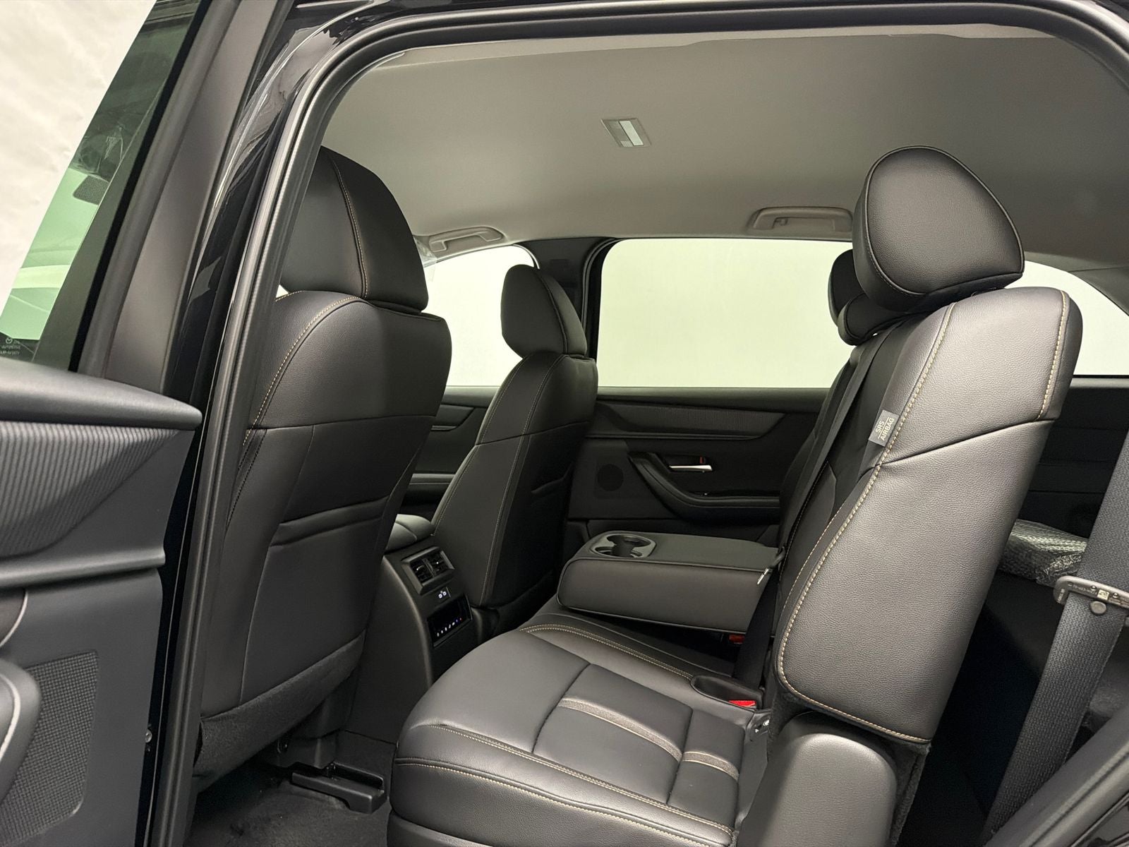 2026 Mazda Mazda CX-70 Plug-In Hybrid SC AWD