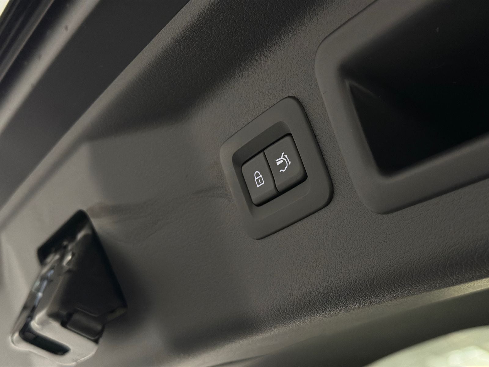 2026 Mazda Mazda CX-70 Plug-In Hybrid SC AWD