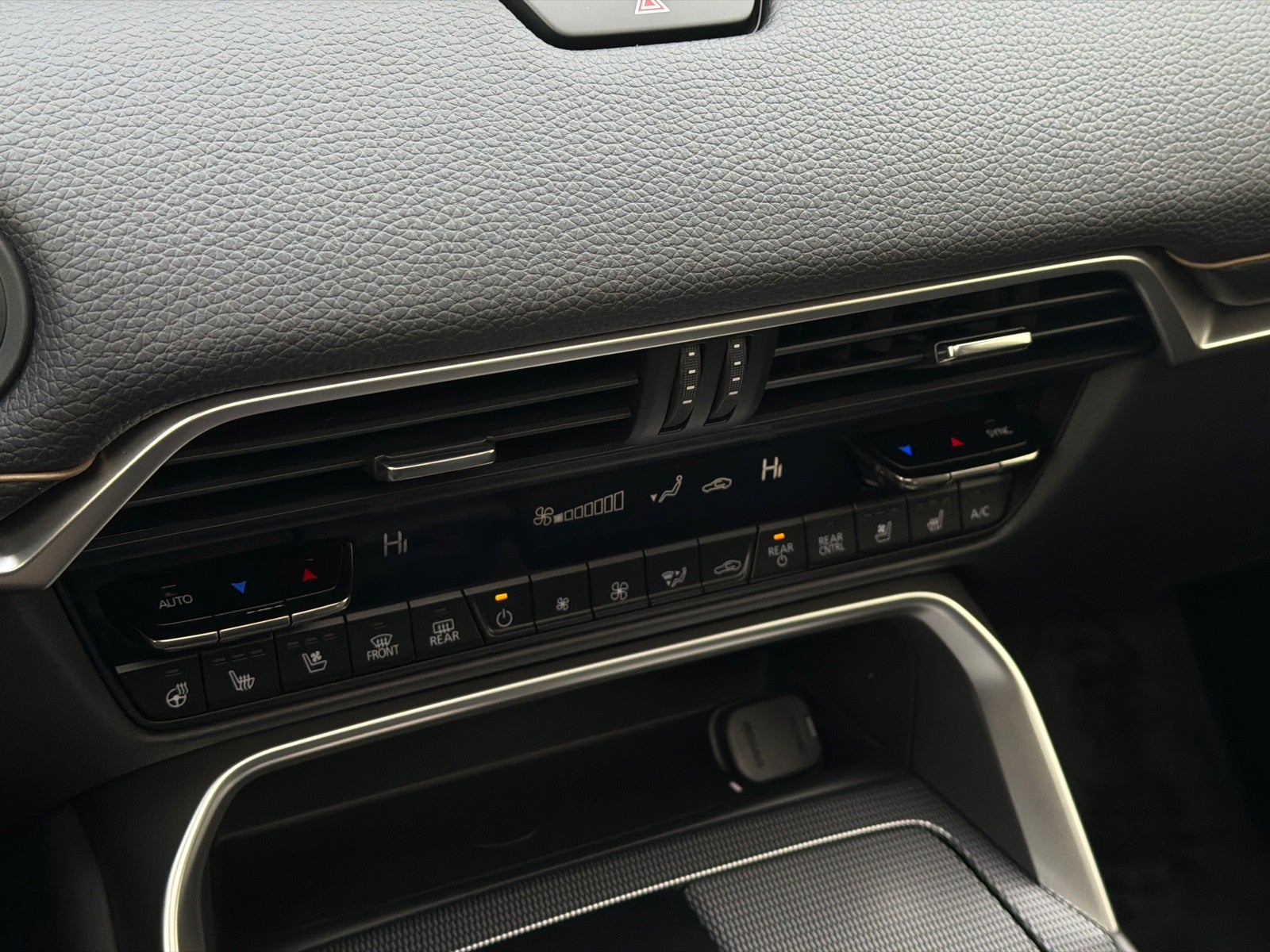 2026 Mazda Mazda CX-70 3.3 Turbo Preferred AWD