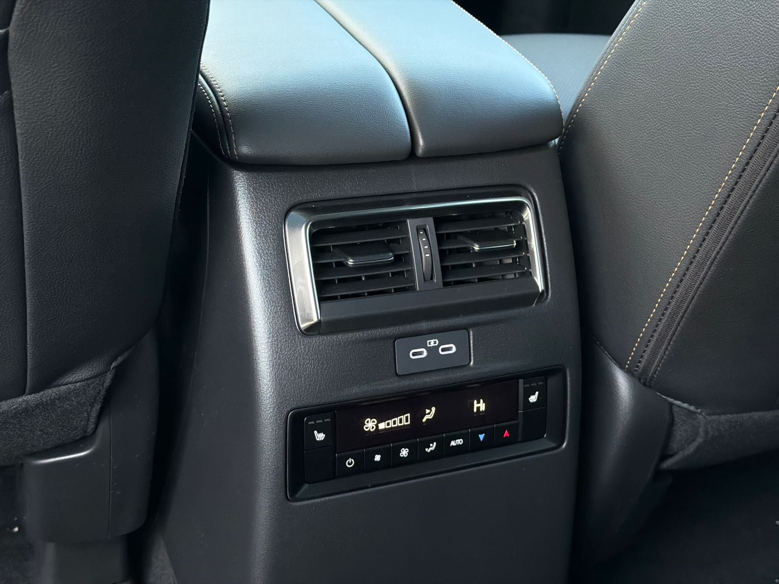 2026 Mazda Mazda CX-70 Plug-In Hybrid SC Plus AWD