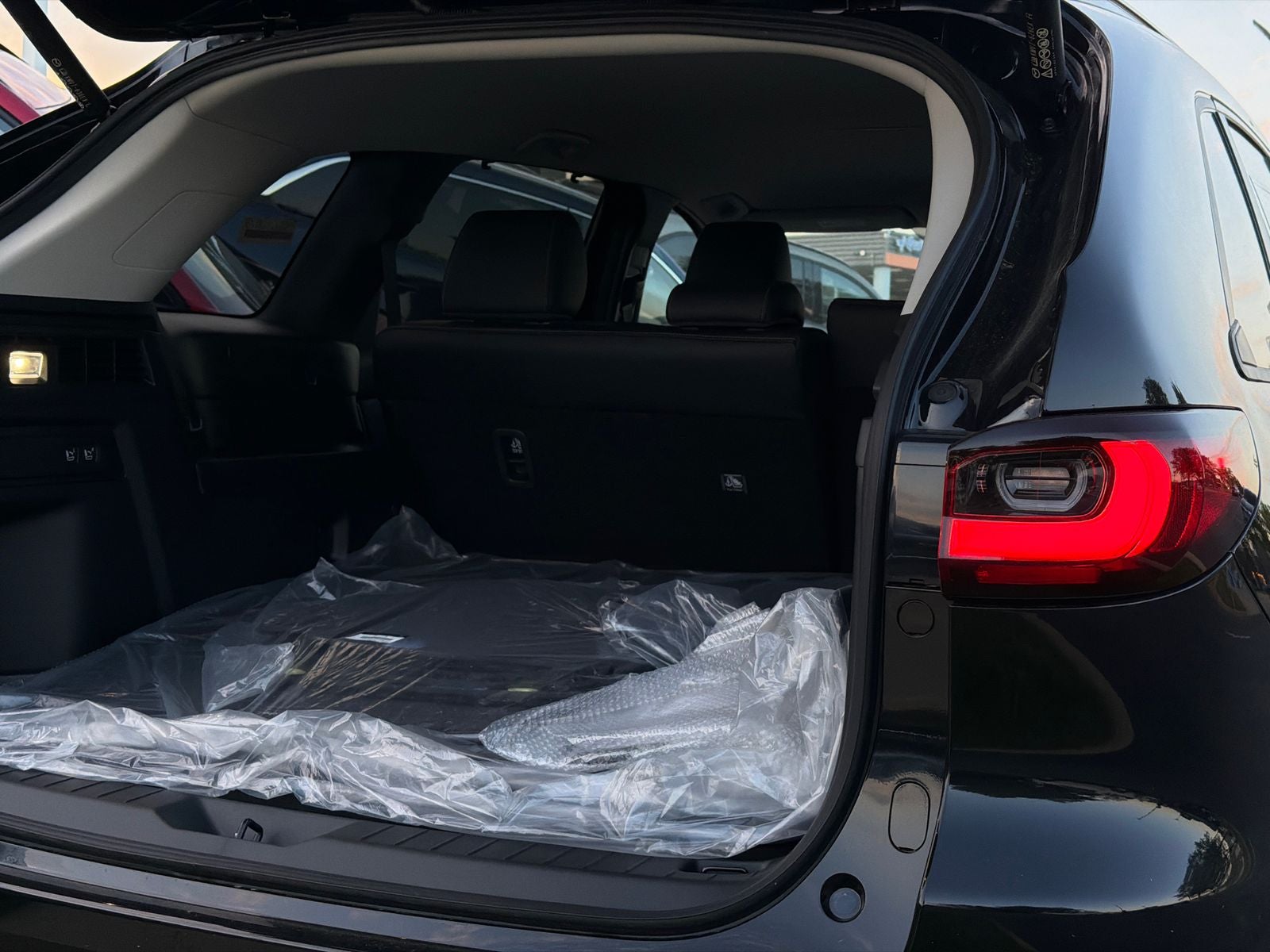 2026 Mazda Mazda CX-70 Plug-In Hybrid SC Plus AWD