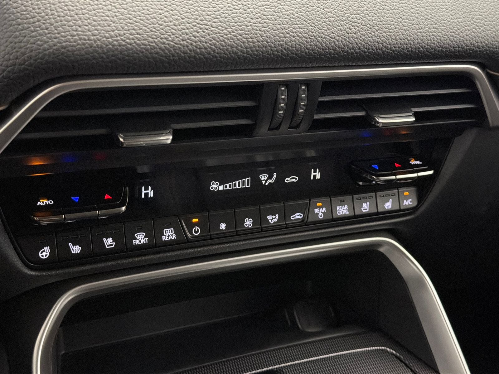 2026 Mazda Mazda CX-70 Plug-In Hybrid SC Plus AWD