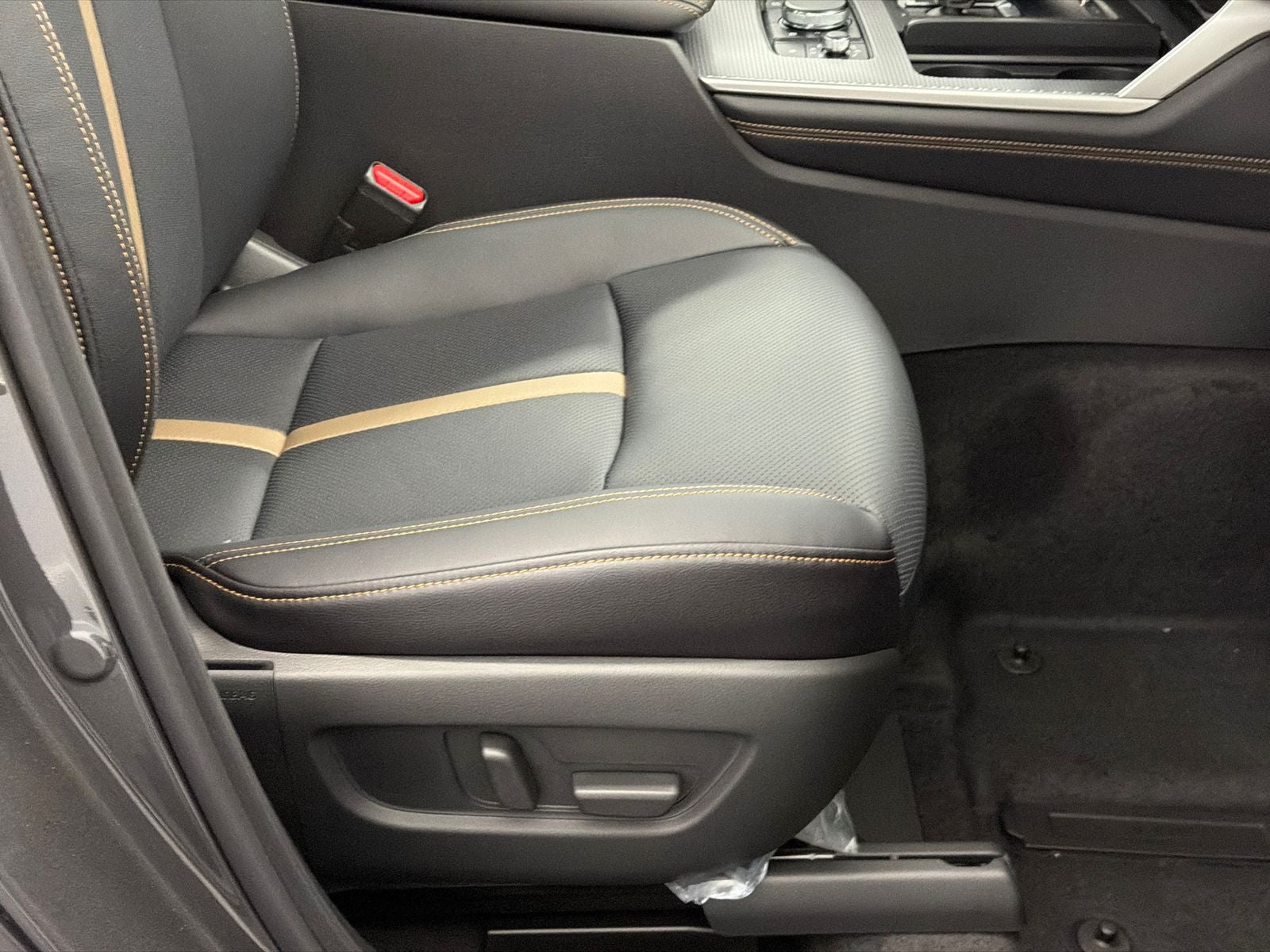 2026 Mazda Mazda CX-90 Plug-In Hybrid Premium Plus AWD