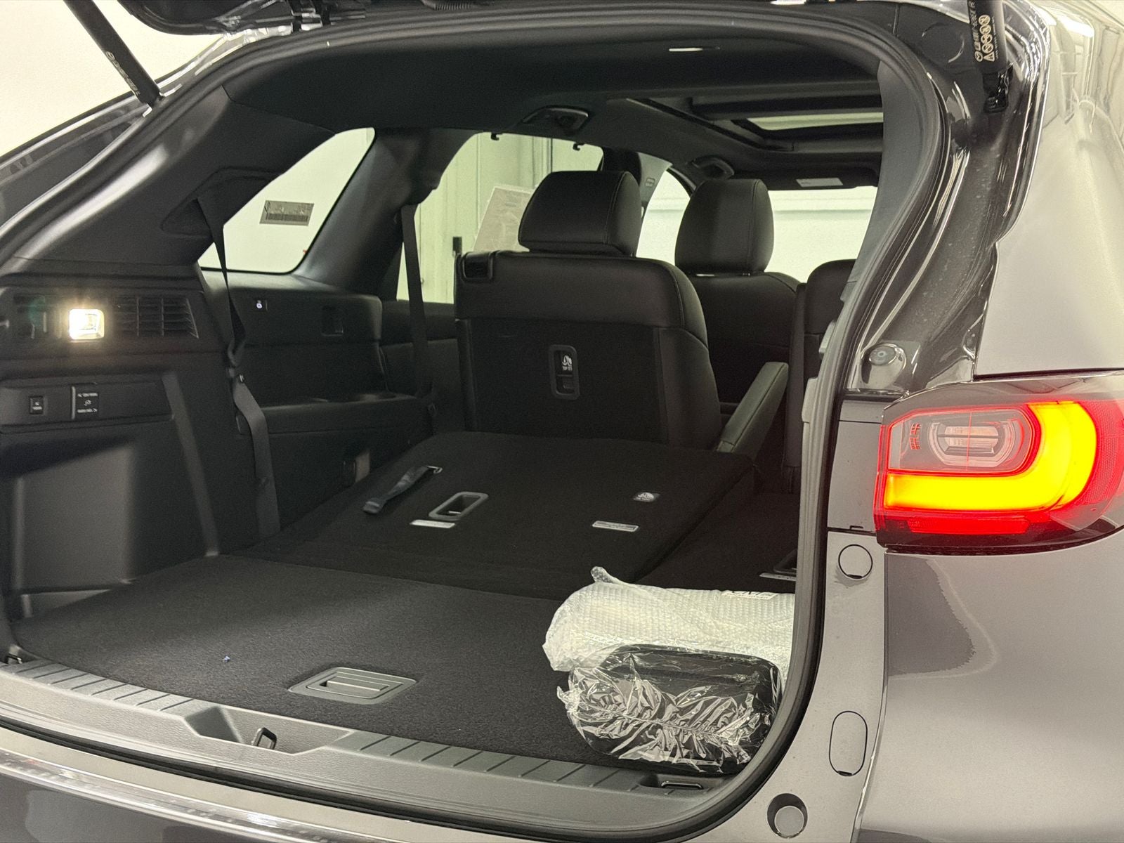 2026 Mazda Mazda CX-90 Plug-In Hybrid Premium Plus AWD