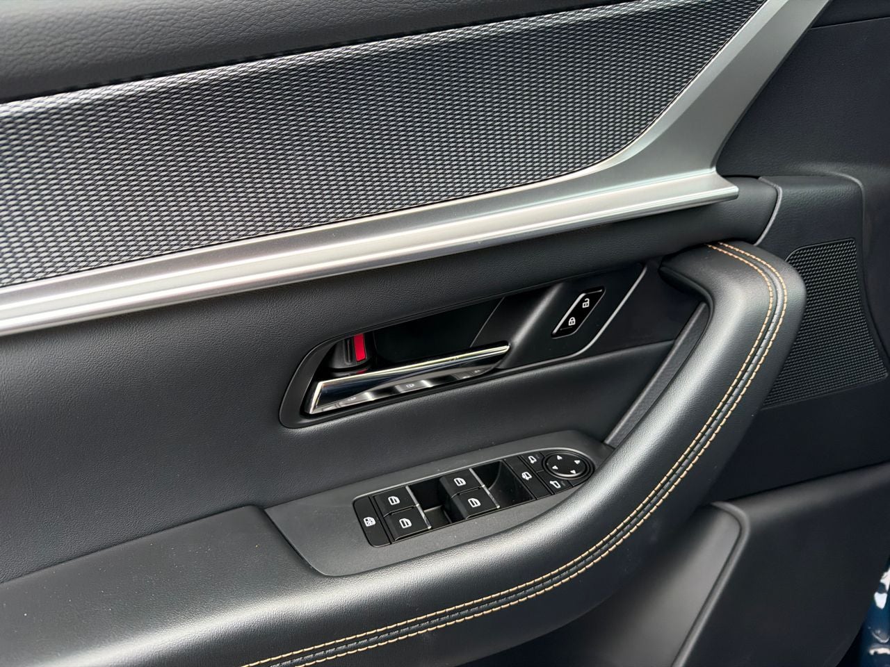 2026 Mazda Mazda CX-90 Plug-In Hybrid Premium Plus AWD