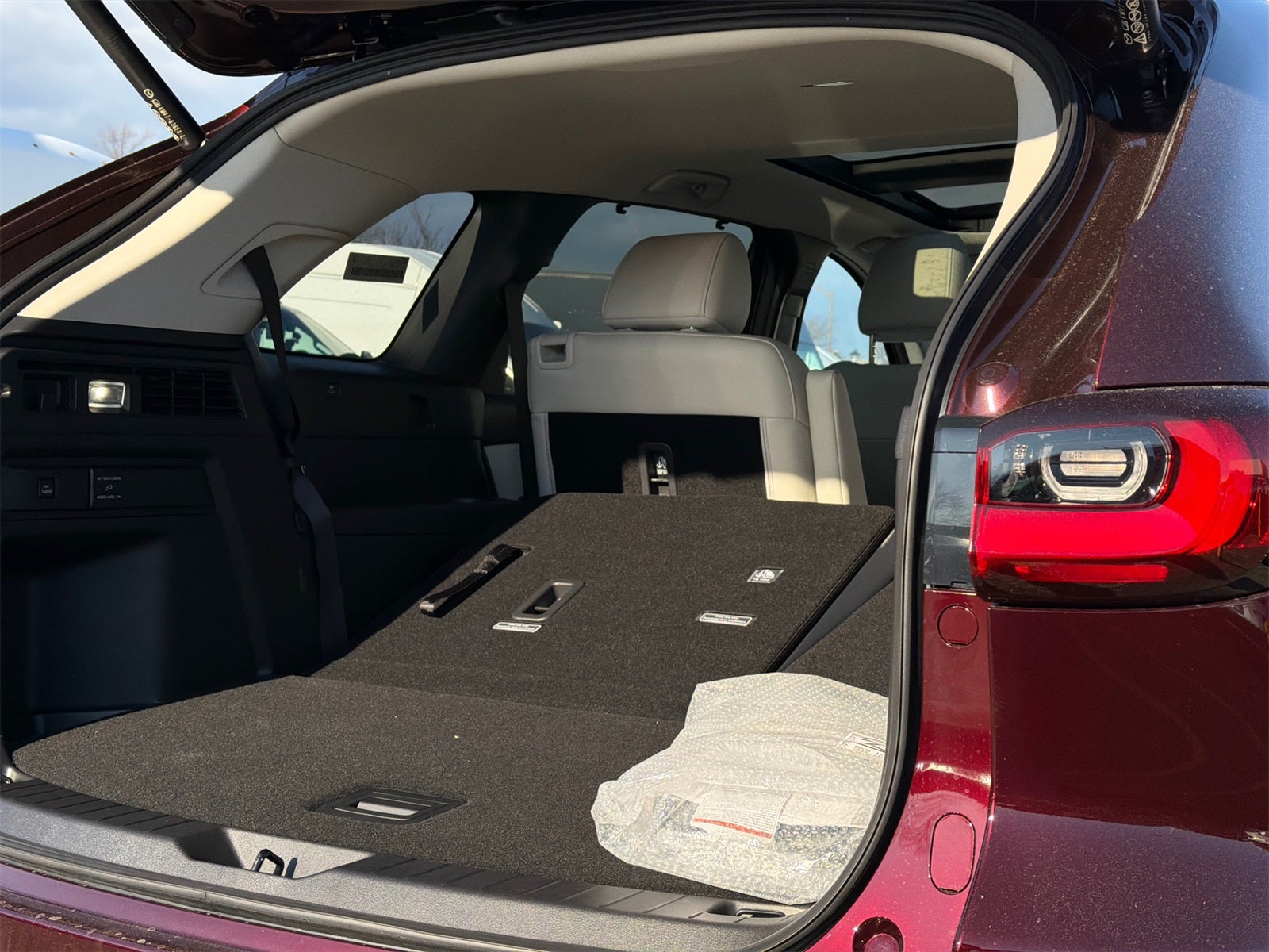 2026 Mazda Mazda CX-90 Plug-In Hybrid Premium Plus AWD