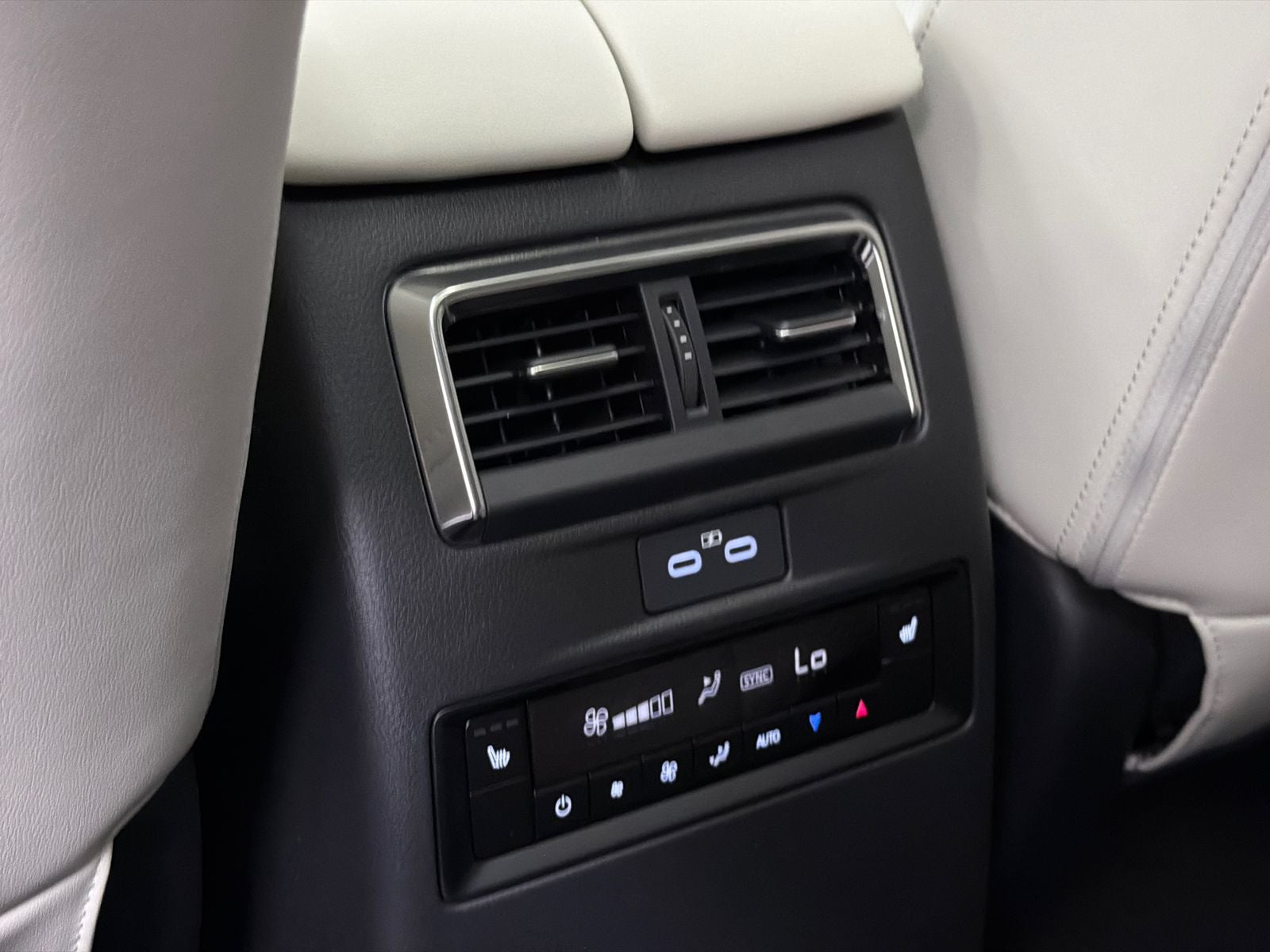 2026 Mazda Mazda CX-90 Plug-In Hybrid Premium Plus AWD